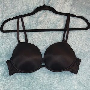 Pink Victoria Secret Wear Everywhere Bra !